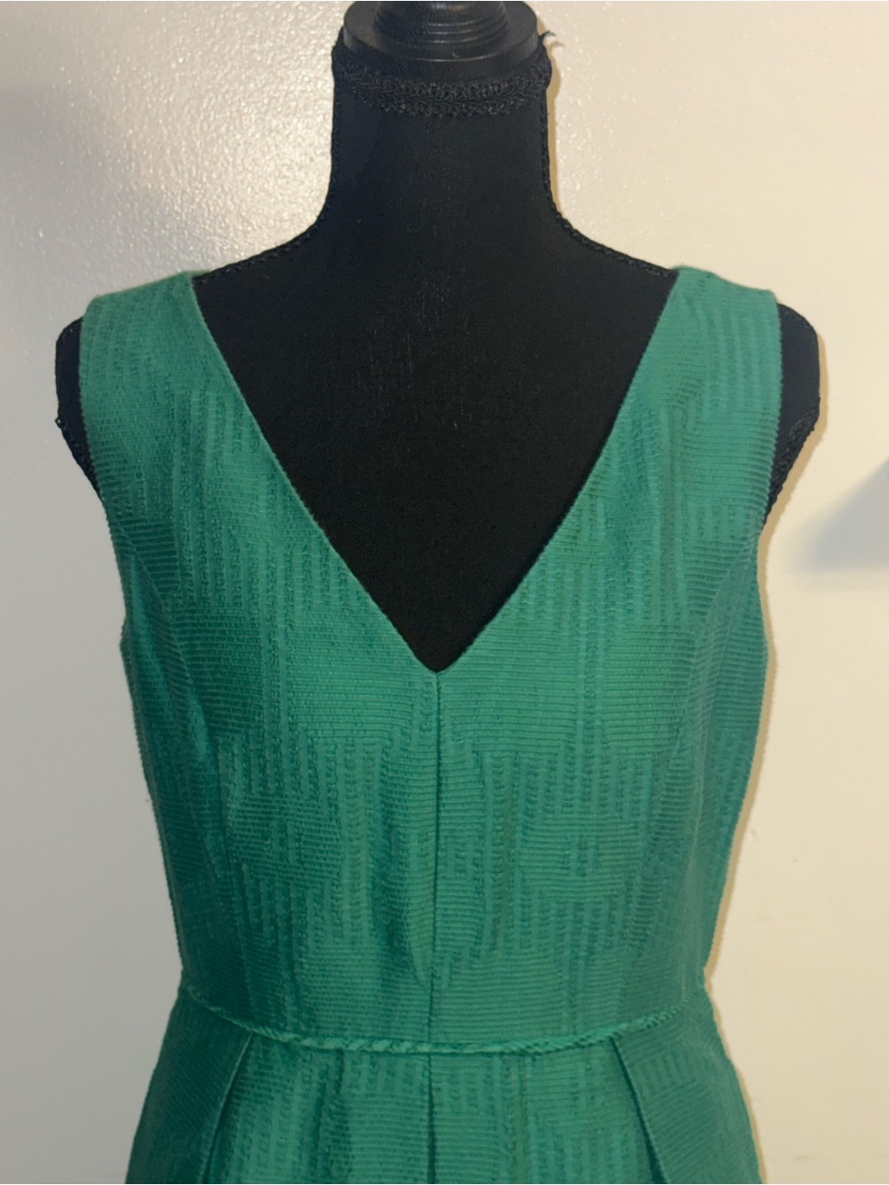 J. Crew Green V-Neck Textured Sleeveless Mini Dress - Picture 4 of 11